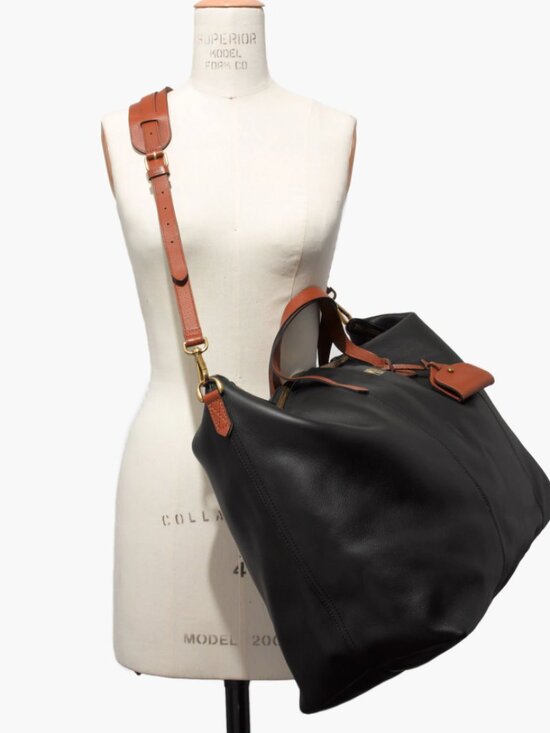 Madewell Handbags - Madewell The Transport Weekenderin in True Black